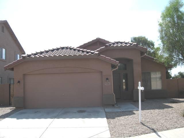 9206 S 35th Glen, Laveen, AZ 85339