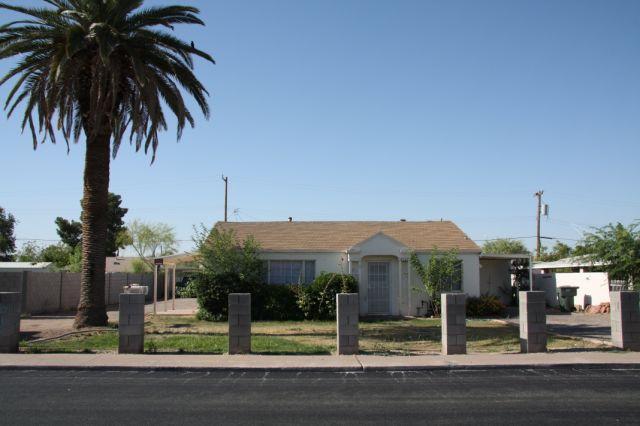 2537 E Willetta St., Phoenix, AZ 85008