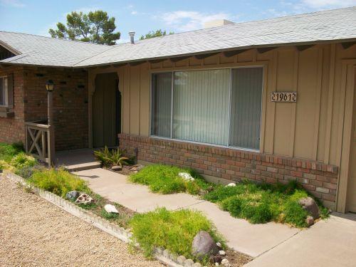 1961 W Meadow Dr., Phoenix, AZ 85023