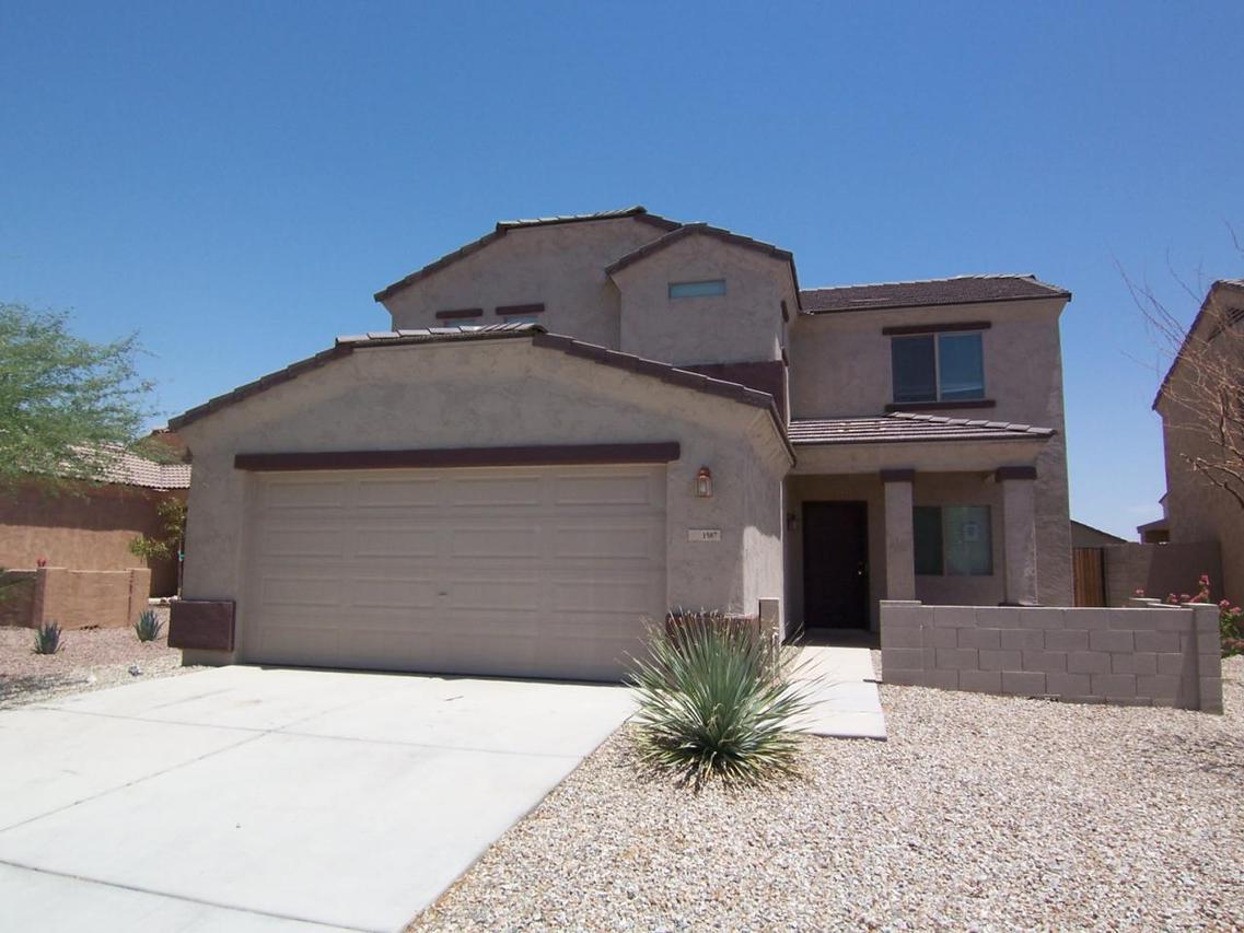 1587 S 220th Ln., Buckeye, AZ 85326