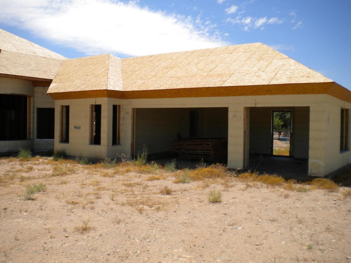 27448 N 35th Ave., Phoenix, AZ 85083