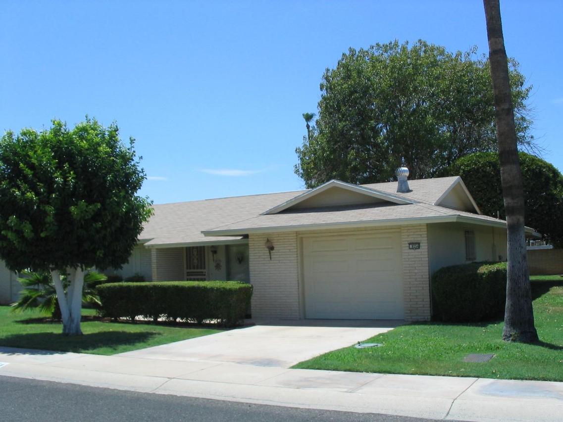 9254 N 110th Ave., Sun City, AZ 85351