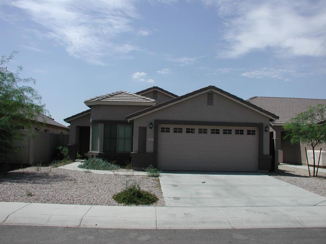2611 E Silversmith Tr., Queen Creek, AZ 85243