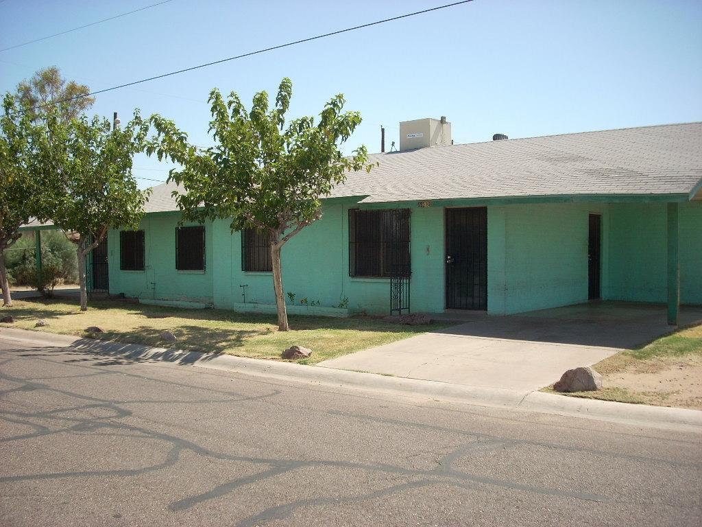 1802 E Wood St., Phoenix, AZ 85040