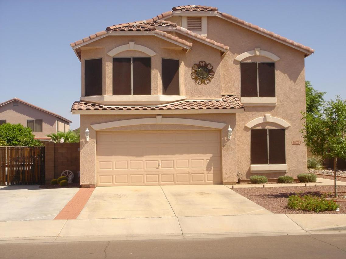 9320 W Palmer Dr., Peoria, AZ 85345