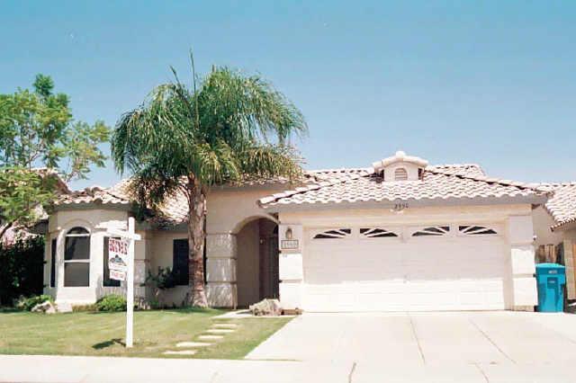 2950 E Blackhawk Dr., Phoenix, AZ 85050