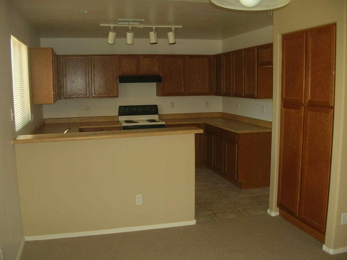 121 S 223rd Ave., Buckeye, AZ 85326