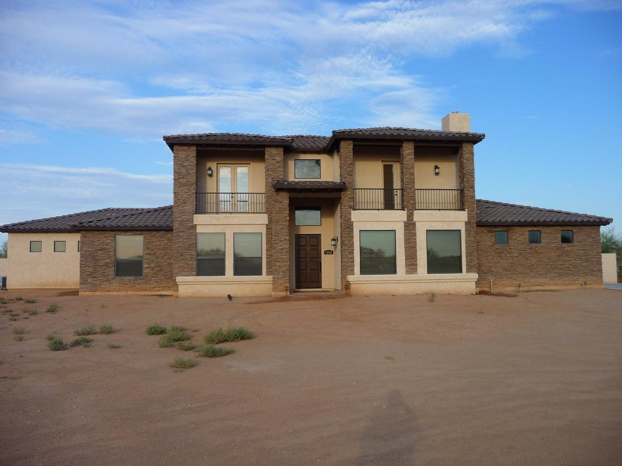 14925 S Mountain Rd., Mesa, AZ 85212