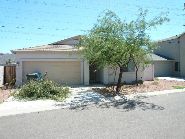 829 E Minton St., Phoenix, AZ 85042