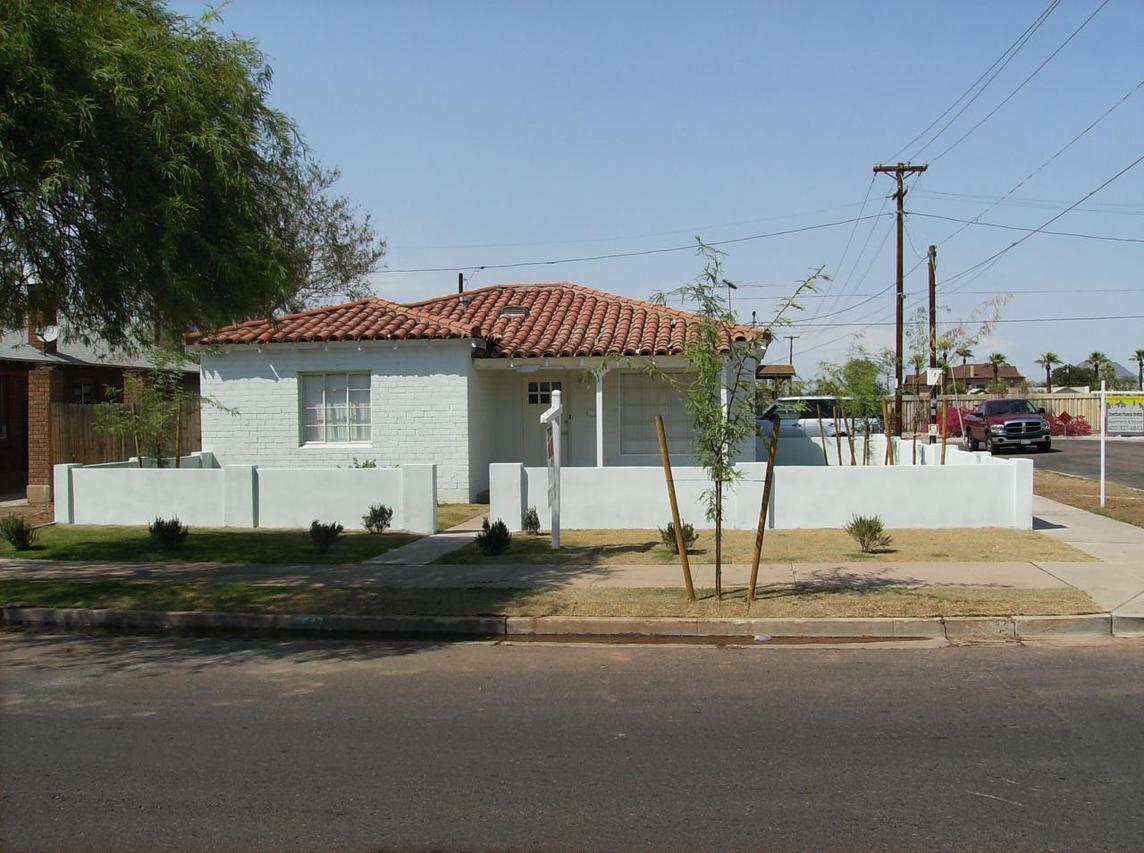 1348 E Moreland St., Phoenix, AZ 85006