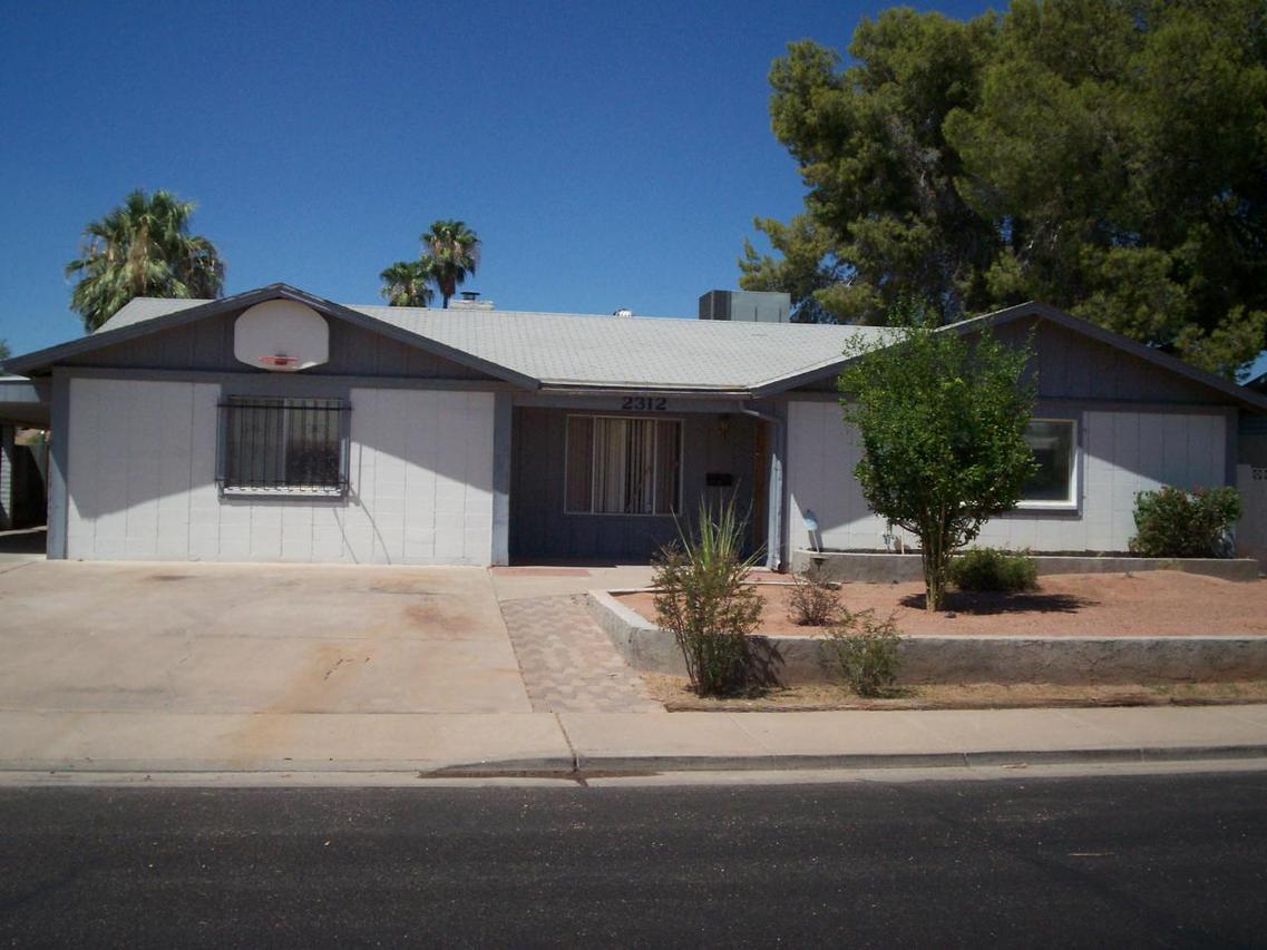 2312 W De Palma Cir., Mesa, AZ 85202