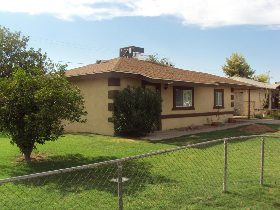2202 N 36th Dr., Phoenix, AZ 85009