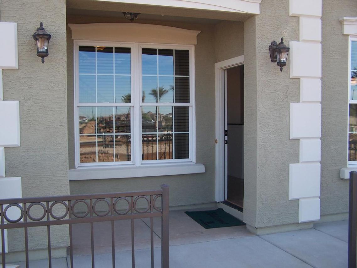 2742 S Sulley Dr. #101, Gilbert, AZ 85295