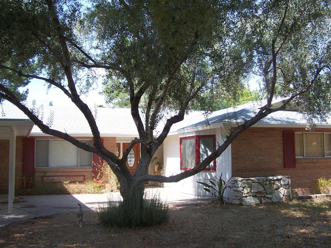 1540 W Griswold Rd., Phoenix, AZ 85021