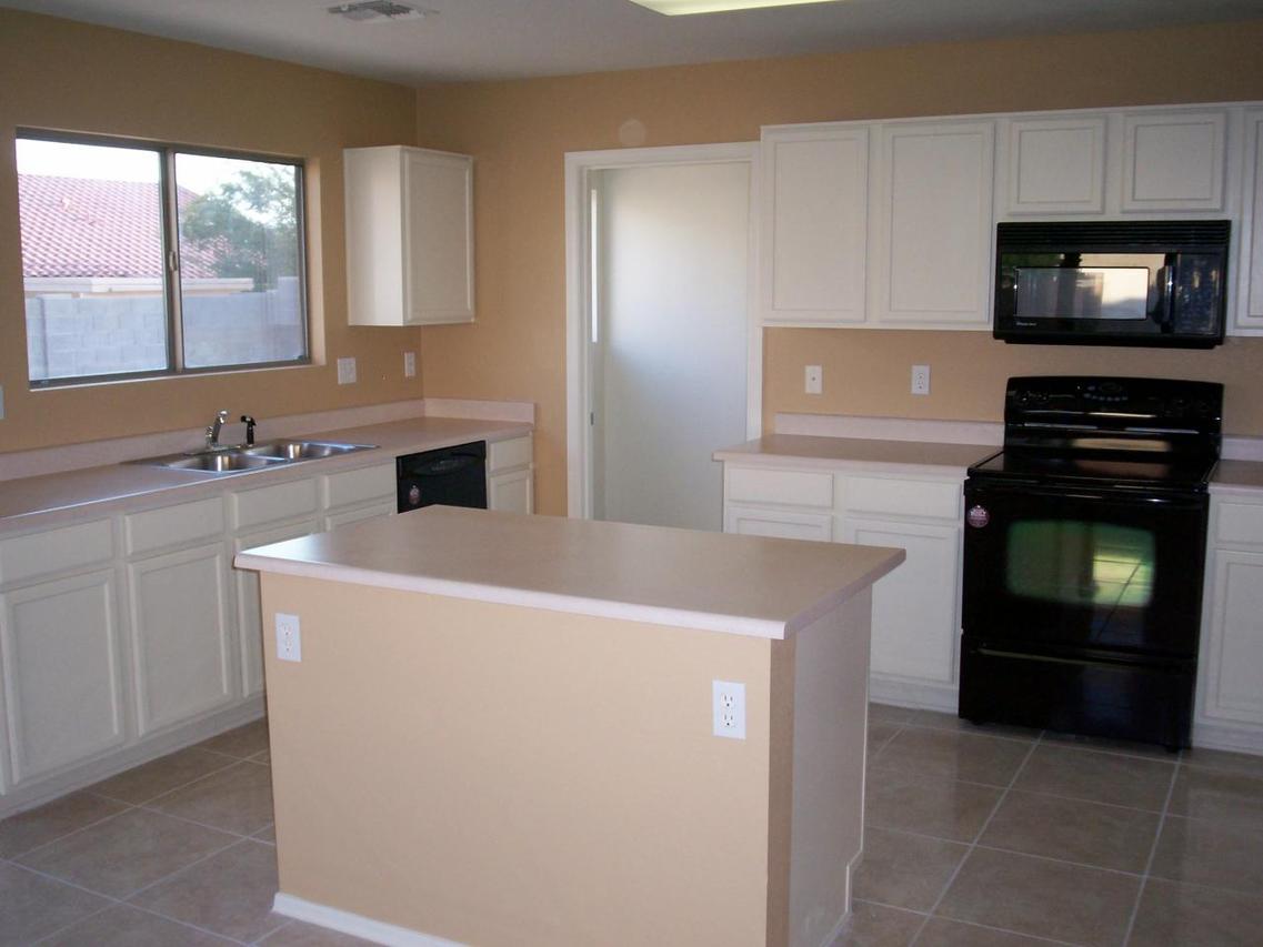 10557 E Balmoral Ave., Mesa, AZ 85208