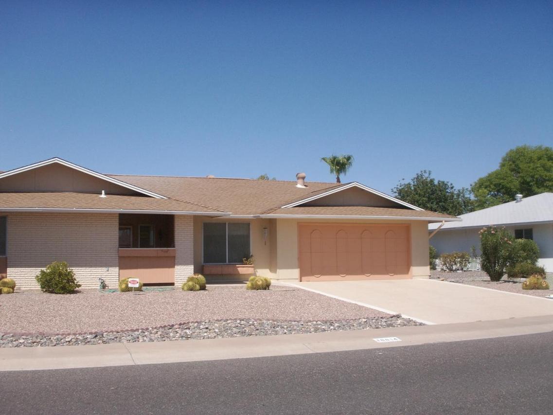 18814 N Welk Dr., Sun City, AZ 85373