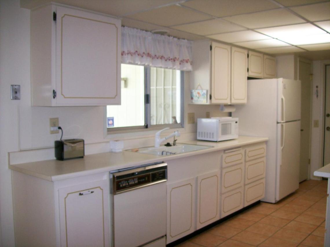 10619 W Highwood Ln., Sun City, AZ 85373