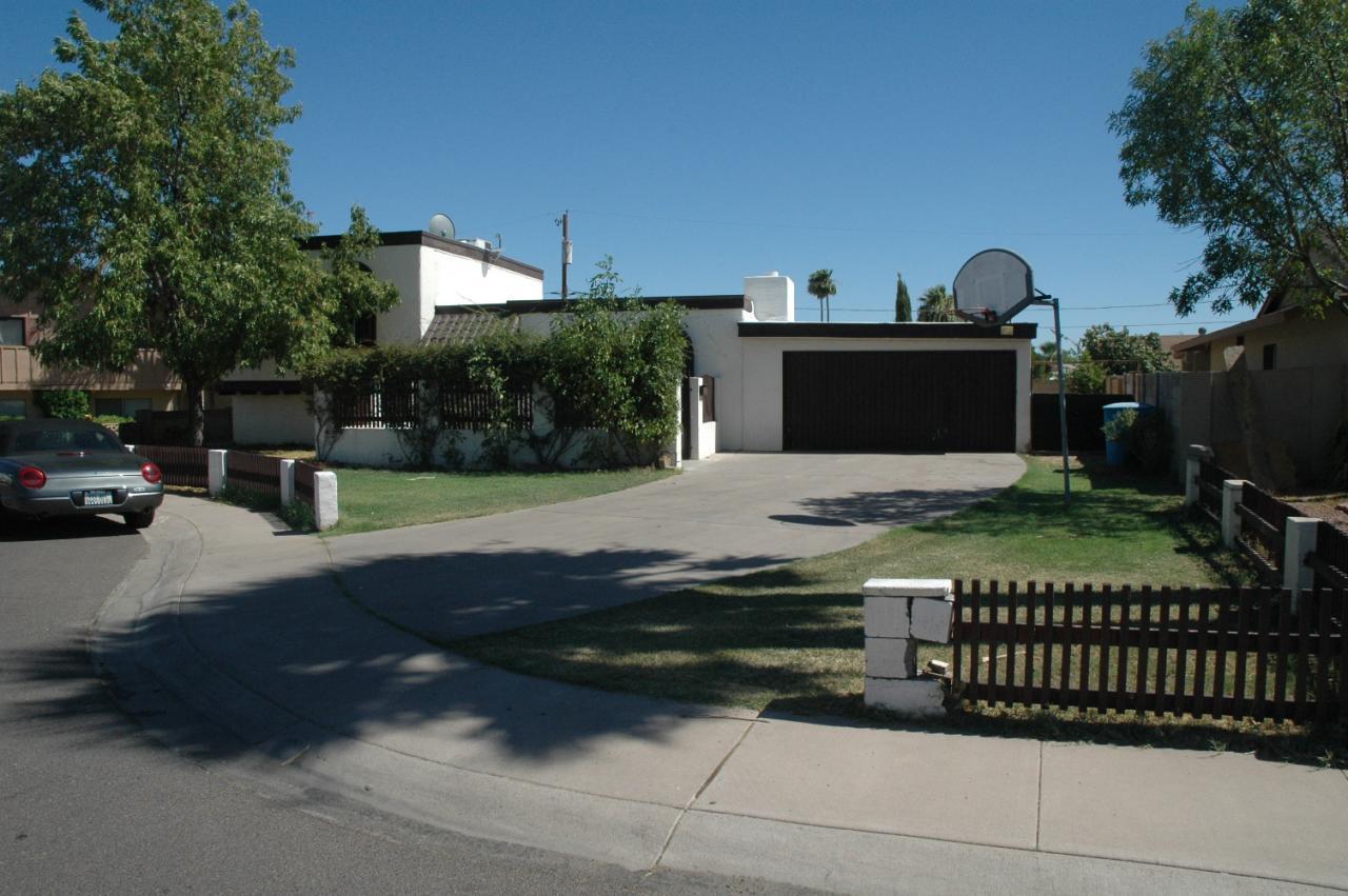 4221 W Montebello Ave., Phoenix, AZ 85019