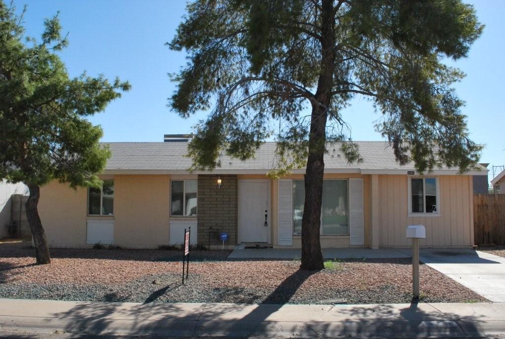 2341 W Danbury Rd., Phoenix, AZ 85023