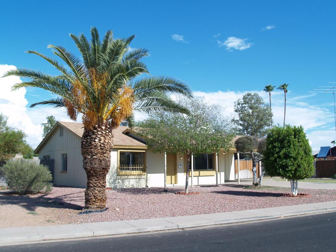 557 S Visalia St., Mesa, AZ 85202