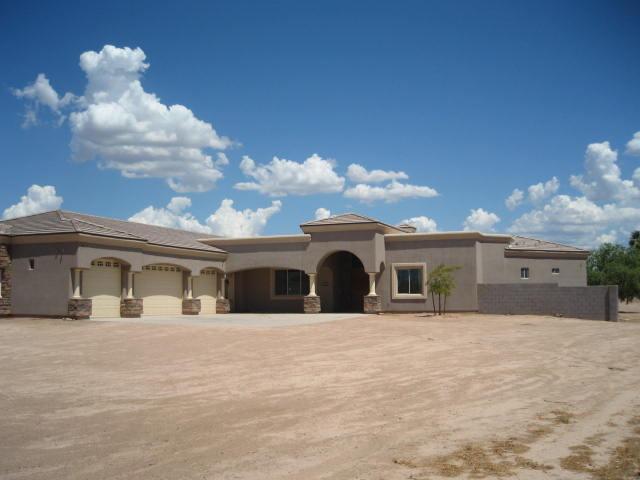 907 N 111th St., Mesa, AZ 85207