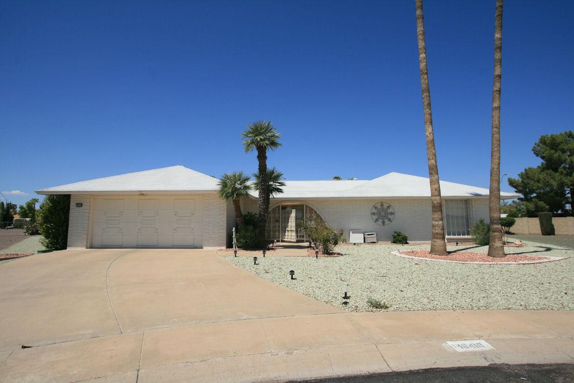 18418 N 96th Dr., Sun City, AZ 85373