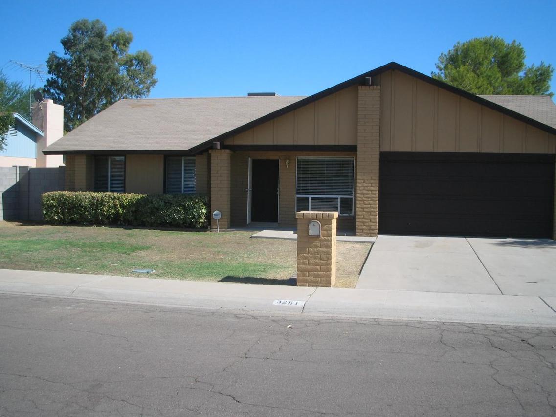 3261 W Angela Dr., Phoenix, AZ 85053