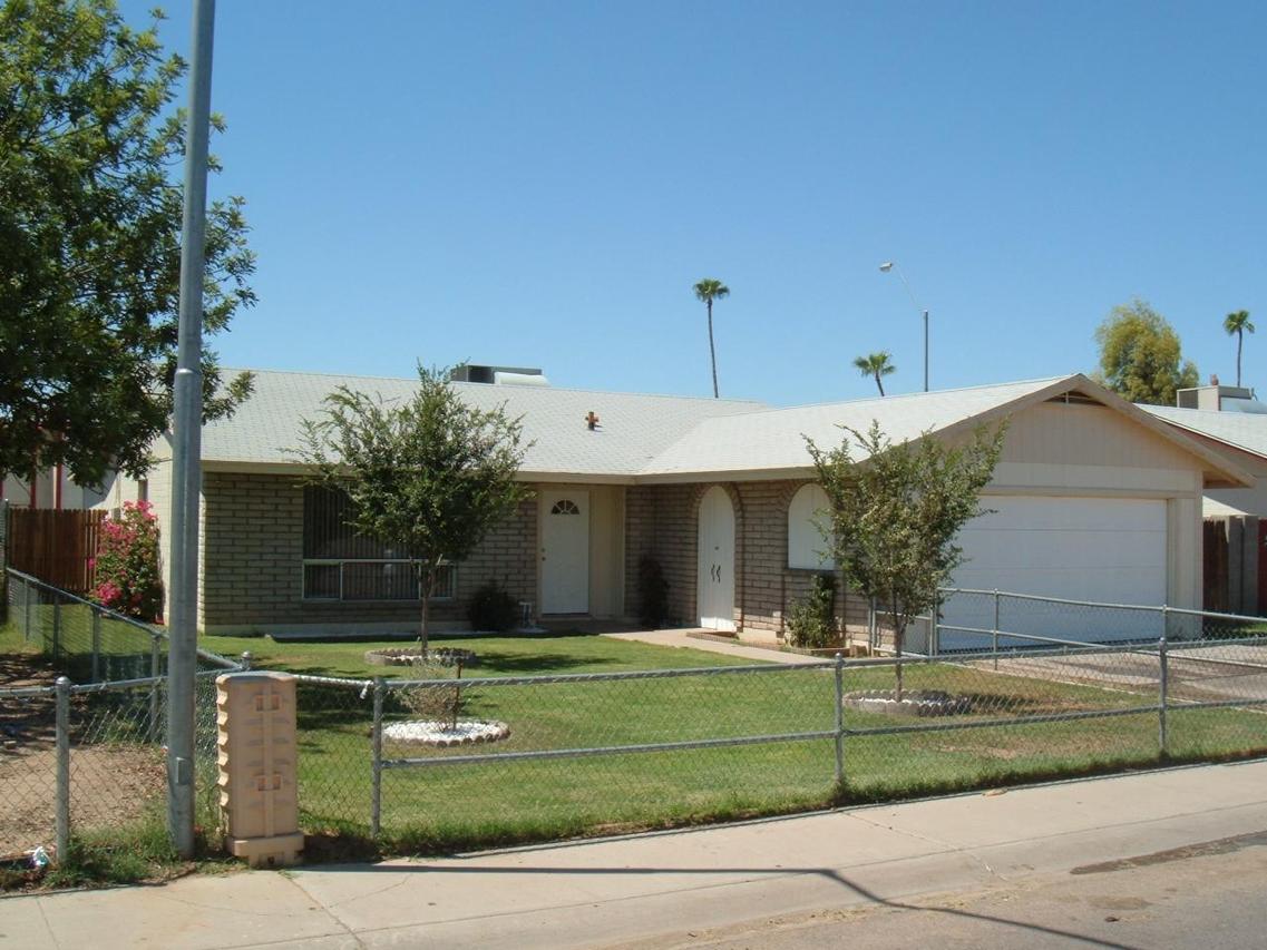 6740 N 65th Ave., Glendale, AZ 85301