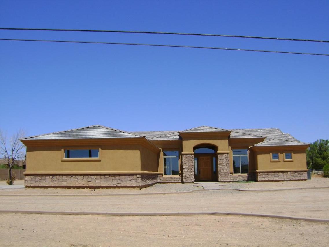 37011 N 12th St., Phoenix, AZ 85086