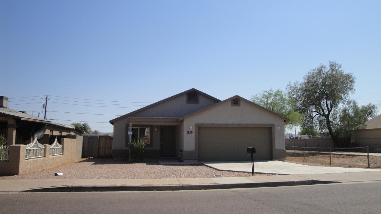 1829 E Adams St., Phoenix, AZ 85034