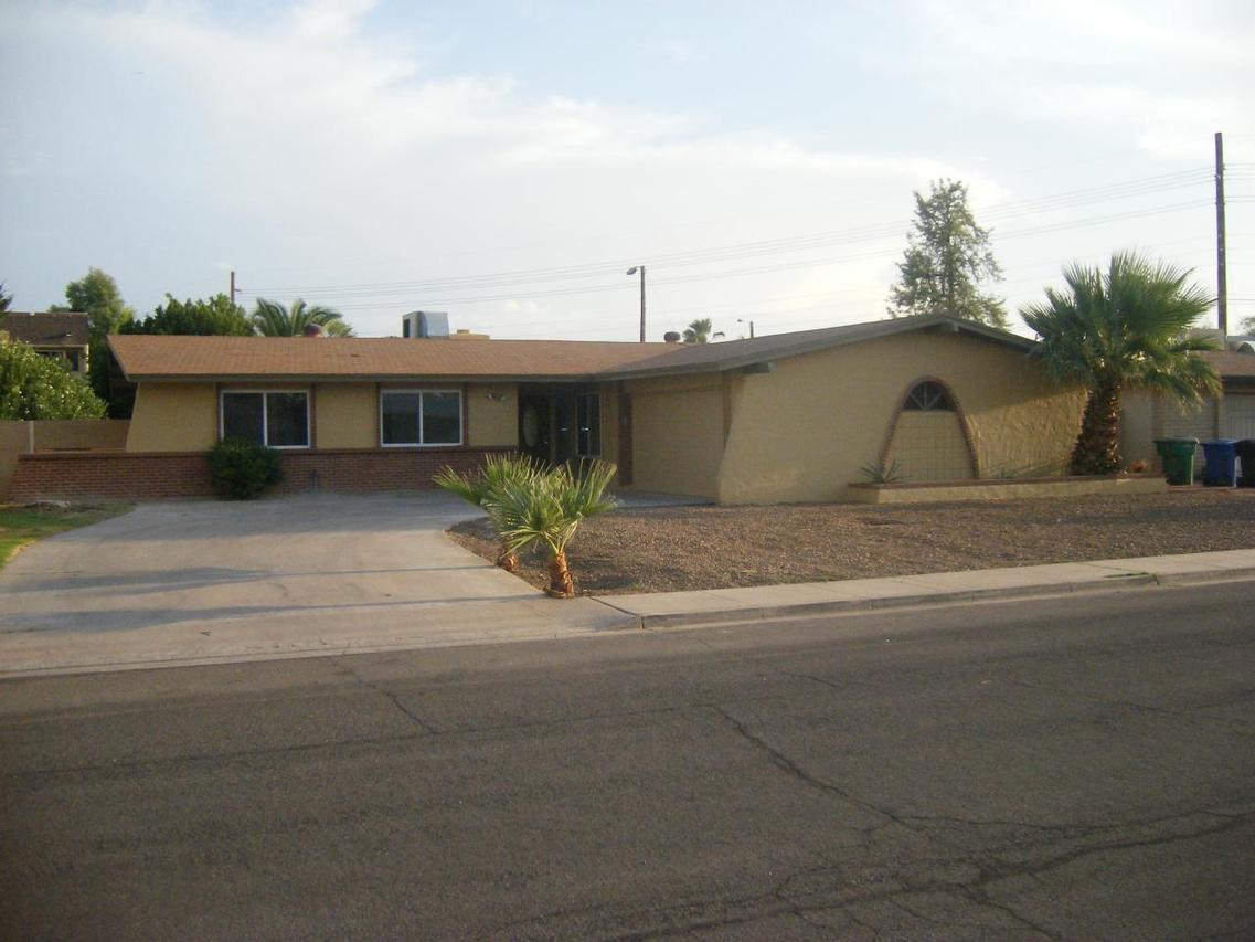 2337 W El Moro Cir., Mesa, AZ 85202