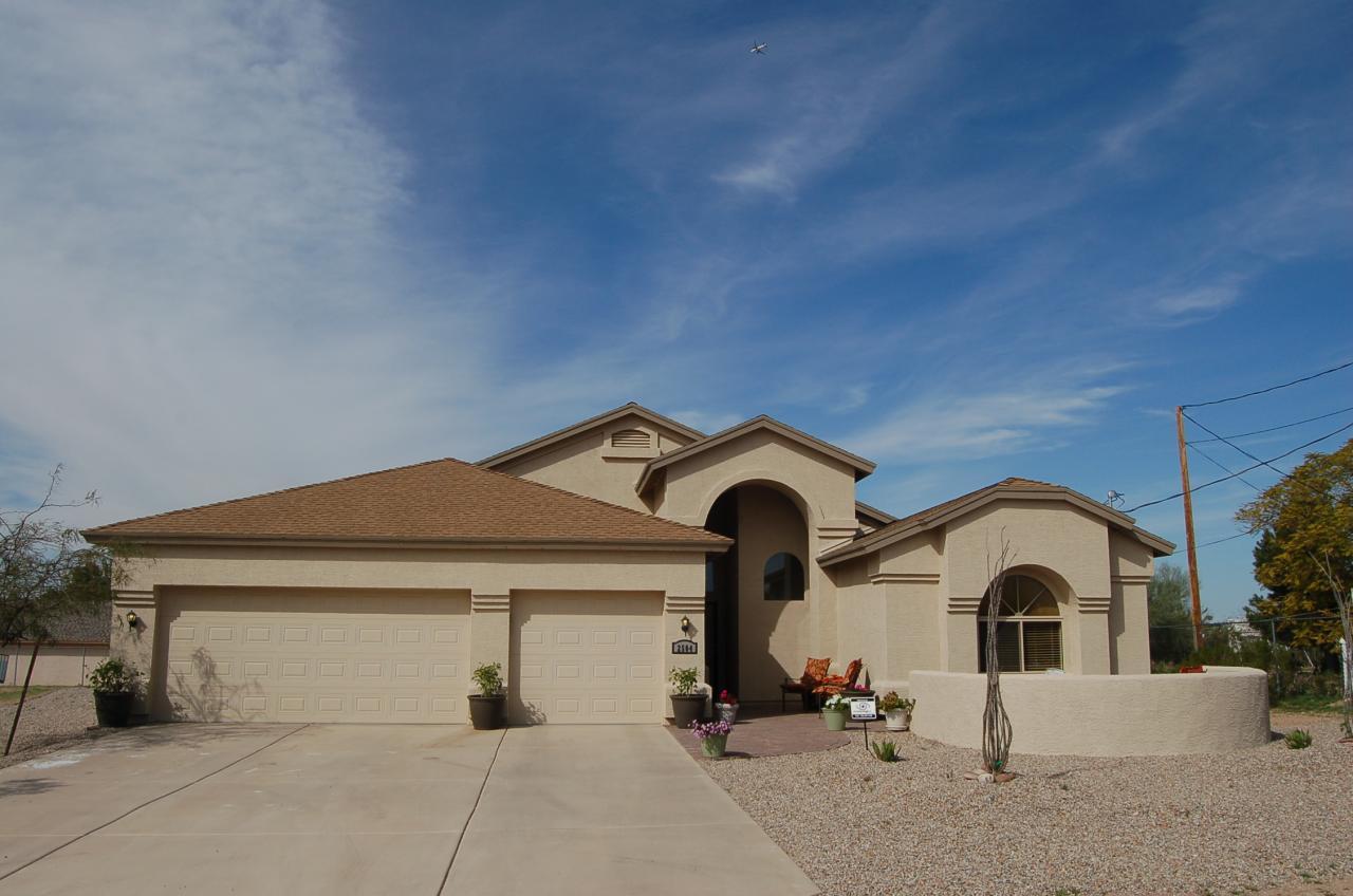 2504 N 79th St., Mesa, AZ 85207