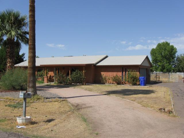 904 N Alzora Way, Tolleson, AZ 85353