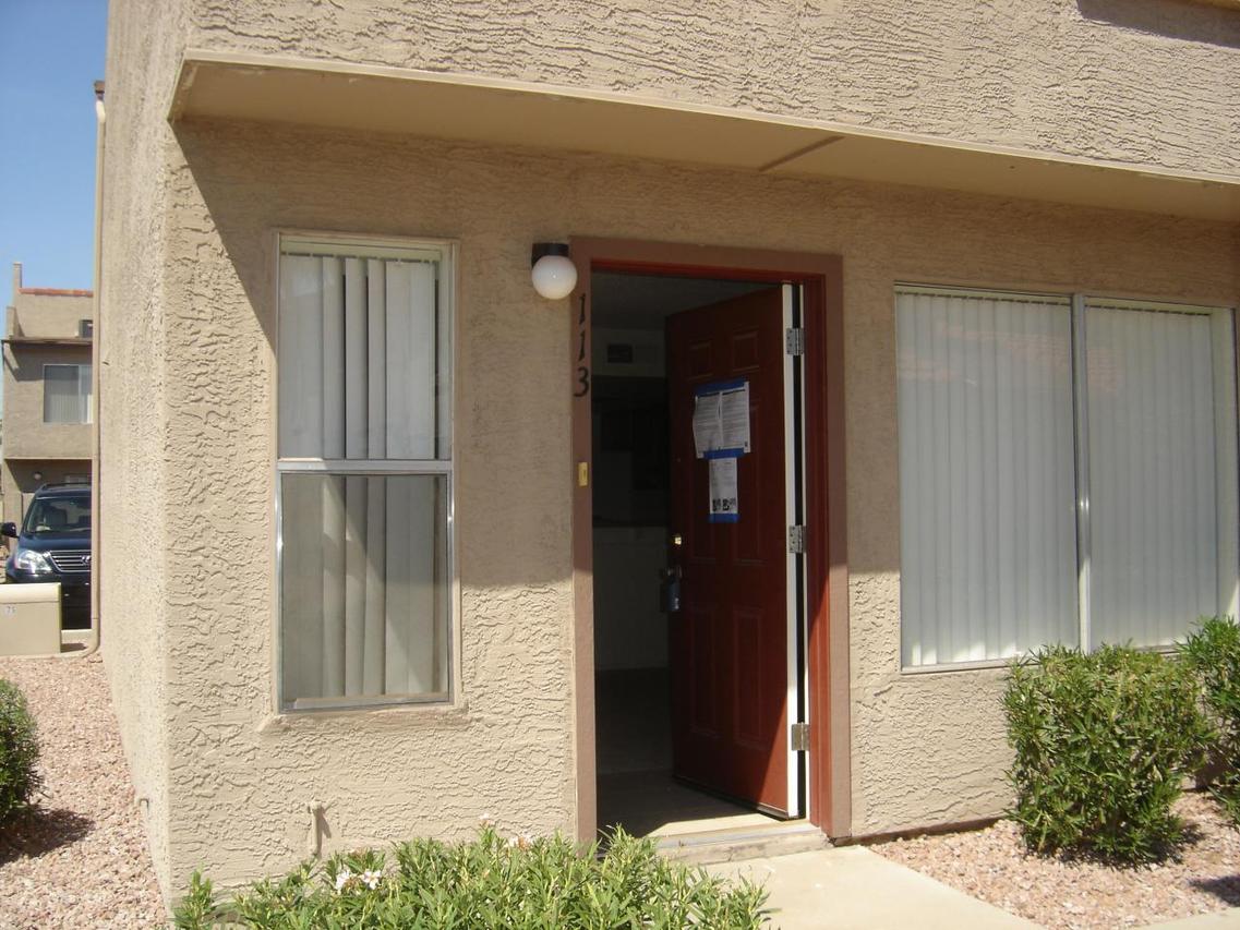 4828 W Orangewood Ave. #113, Glendale, AZ 85301