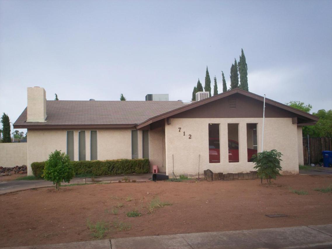 712 N 22nd St., Mesa, AZ 85213