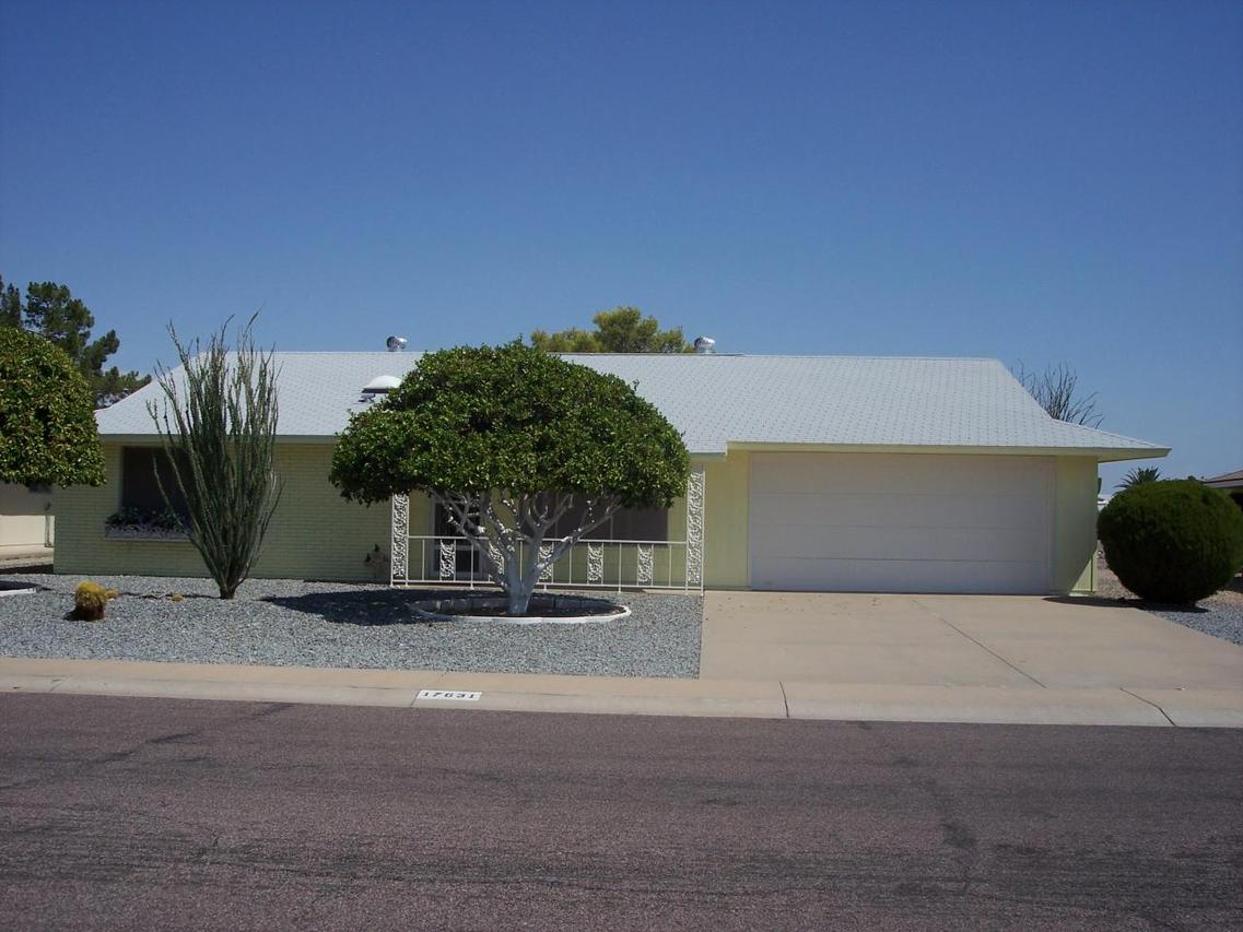 17631 N Conestoga Dr., Sun City, AZ 85373