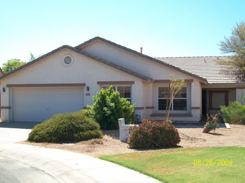 329 E Betsy Ln., Gilbert, AZ 85296