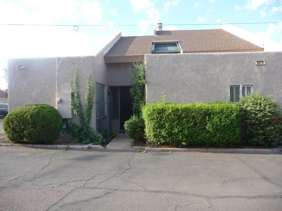 1631 E Gardenia Ave., Phoenix, AZ 85020