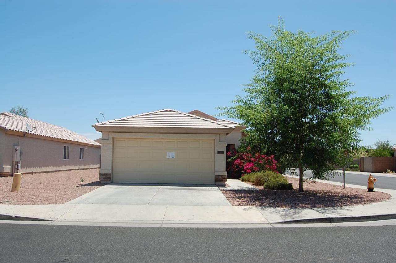 13117 N El Frio St., El Mirage, AZ 85335