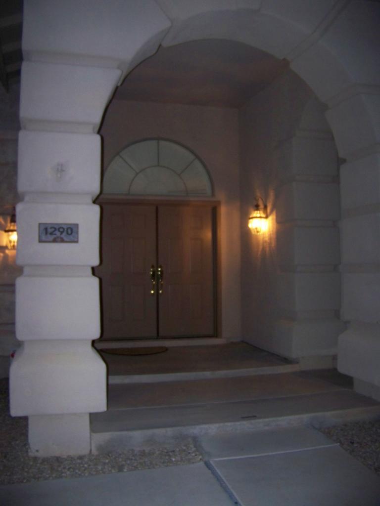 1290 E Crescent Way, Chandler, AZ 85249