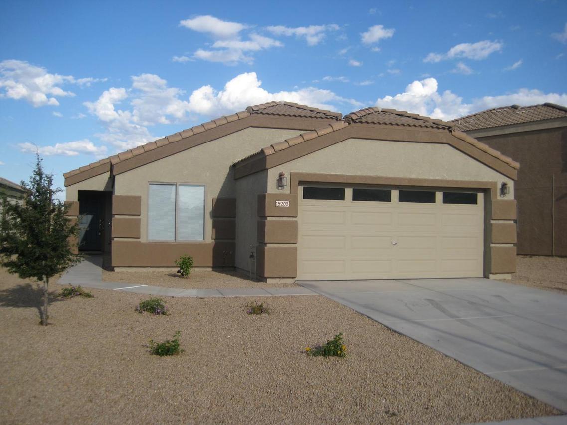 15203 N El Frio Ct., El Mirage, AZ 85335