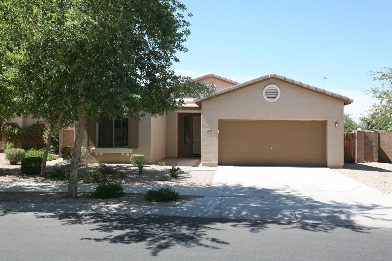 7824 S 22nd Ln., Phoenix, AZ 85041