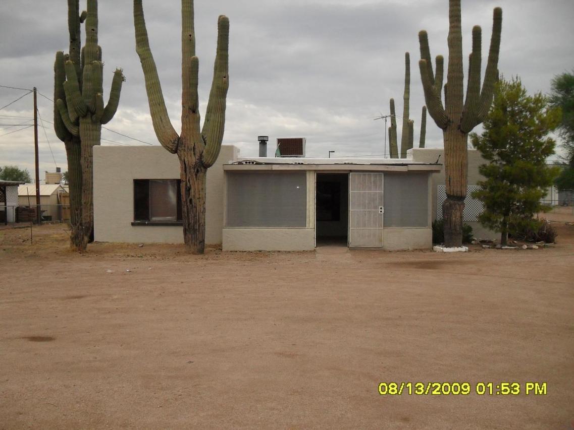 136 S Grand Dr., Apache Junction, AZ 85120