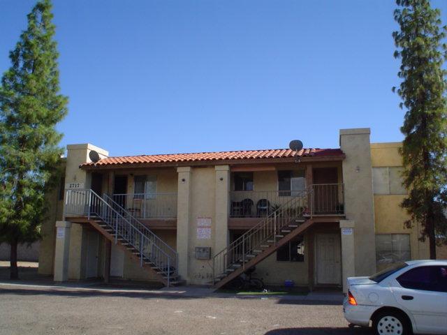 2717 E Beck Ln., Phoenix, AZ 85032
