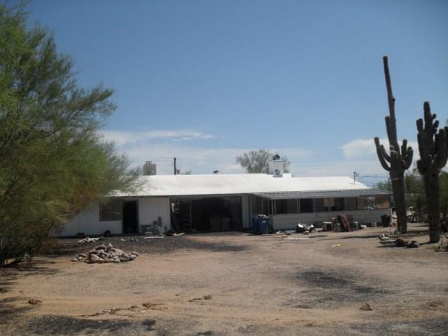 10436 E Apache Tr., Apache Junction, AZ 85120
