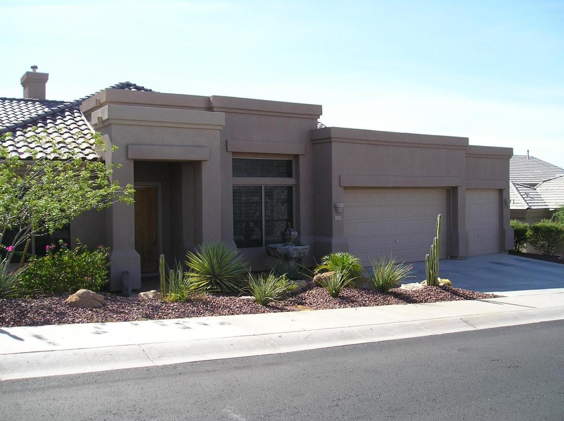 14829 S 5th Ave., Phoenix, AZ 85045