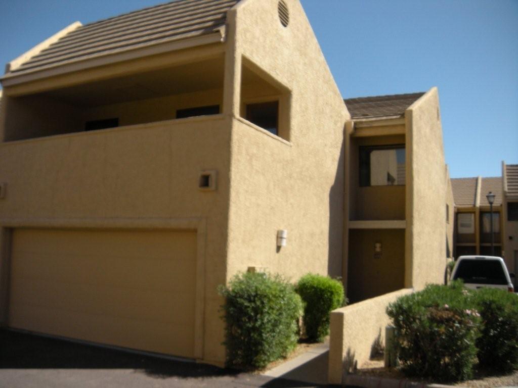 815 E Redondo Dr., Tempe, AZ 85282