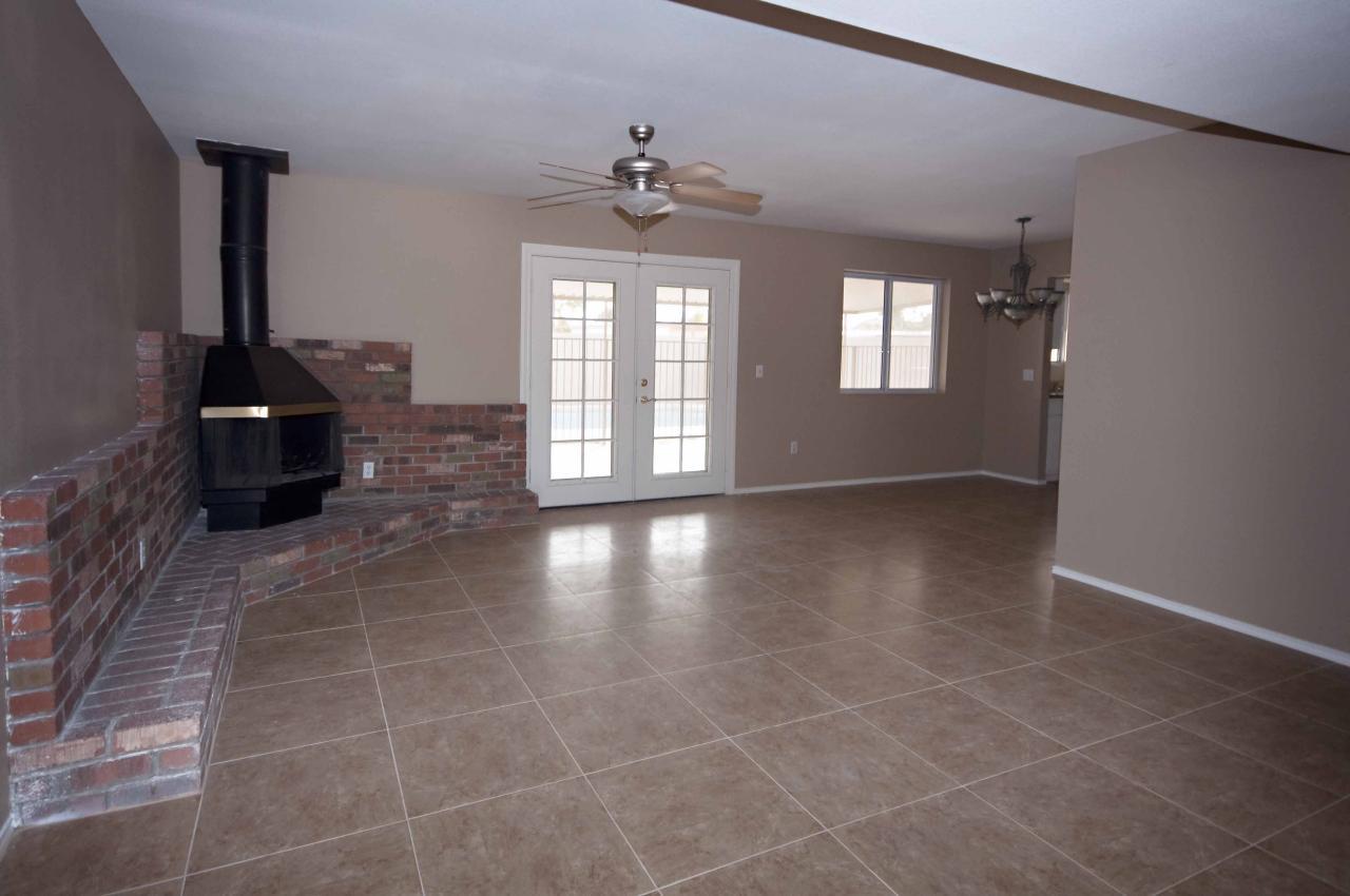 879 W Shannon St., Chandler, AZ 85225