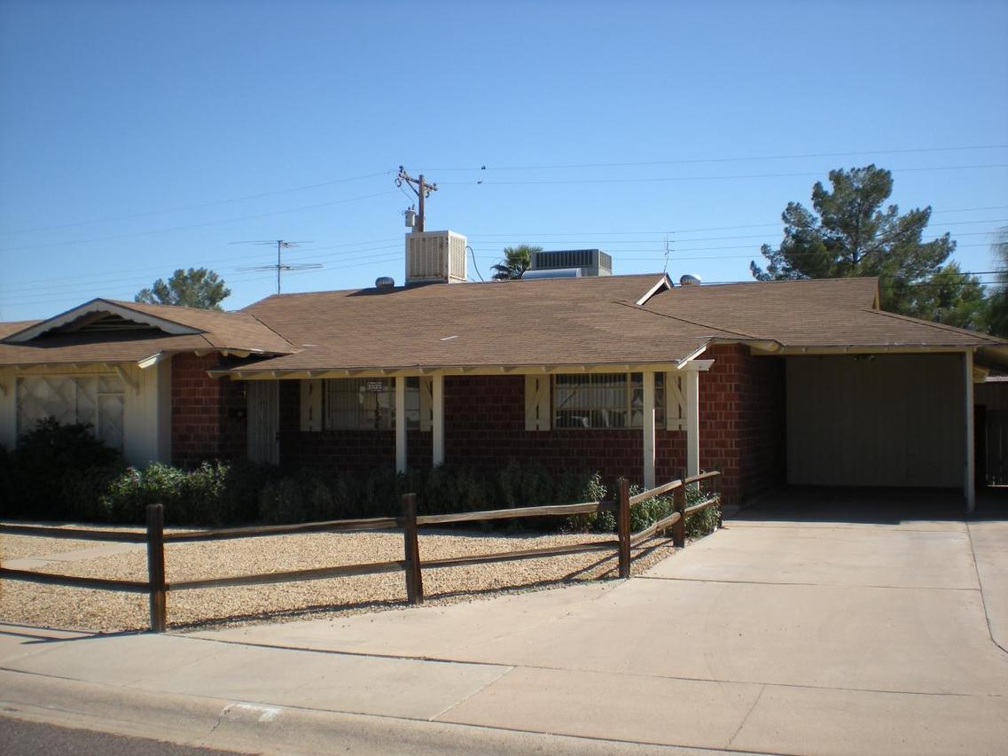 3535 W Stella Ln., Phoenix, AZ 85019