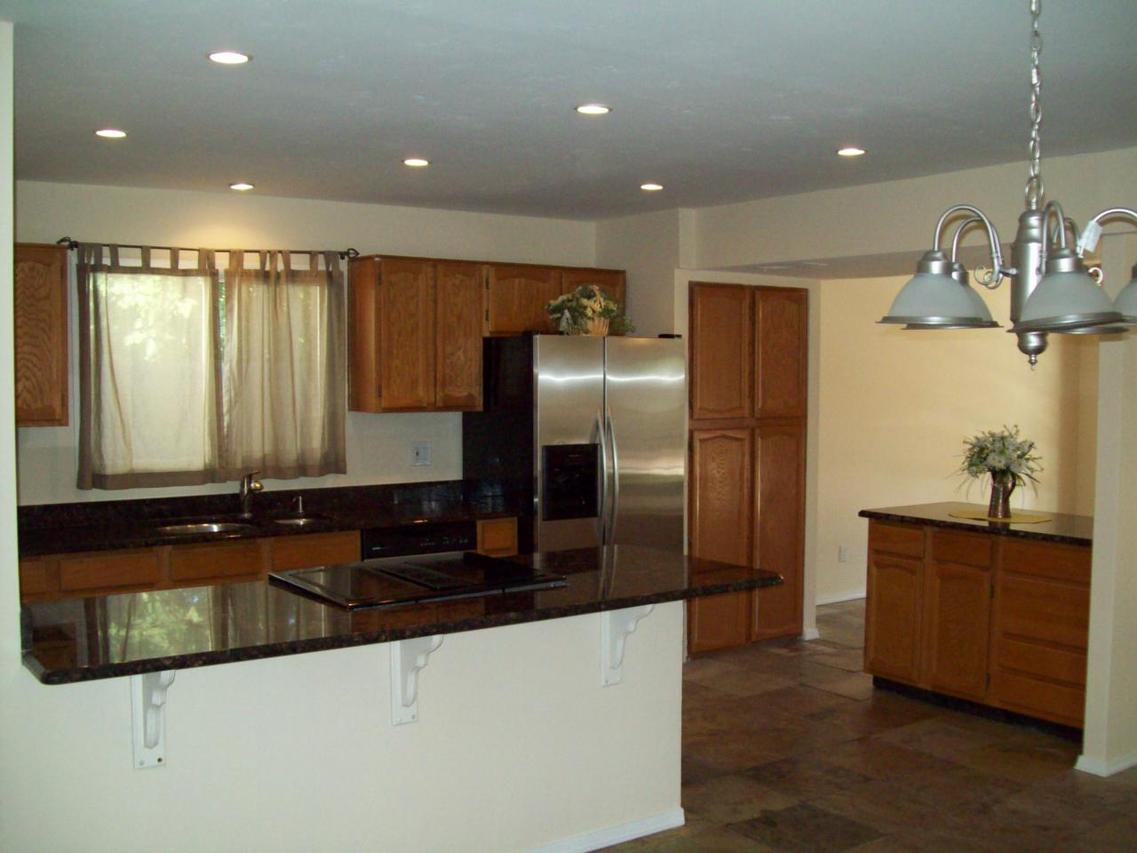 225 E Minton Dr., Tempe, AZ 85282